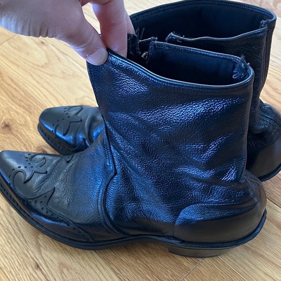 Black Leather Men's Boots - Picture 3 of 8